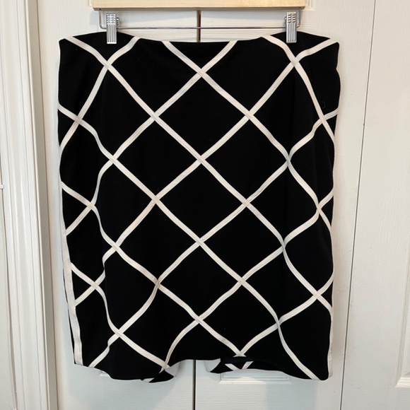 Cleo size 18 skirt - Picture 2 of 13